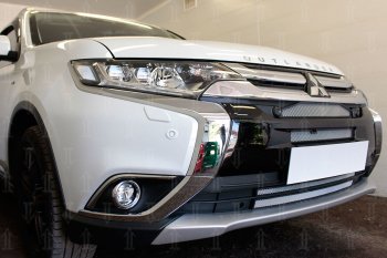7 599 р. Защитная сетка в бампер (4 части, с парктроником, ячейка 3х7 мм) Alfeco Стандарт Mitsubishi Outlander GF 2-ой рестайлинг (2015-2018) (Хром)  с доставкой в г. Керчь. Увеличить фотографию 4