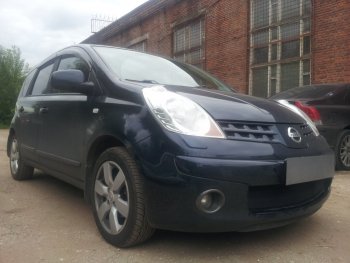 2 999 р. Защитная сетка в бампер (низ, ячейка 3х7 мм) Стрелка11 Стандарт Nissan Note 1 E11 дорестайлинг (2004-2008) (Чёрная)  с доставкой в г. Керчь. Увеличить фотографию 2