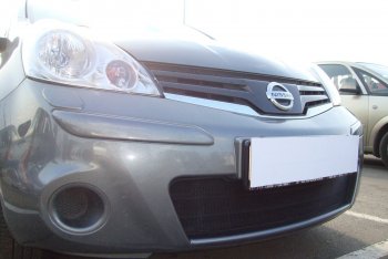 2 999 р. Защитная сетка в бампер (низ, ячейка 3х7 мм) Стрелка11 Стандарт  Nissan Note  1 (2008-2013) E11 рестайлинг (Чёрная)  с доставкой в г. Керчь. Увеличить фотографию 3