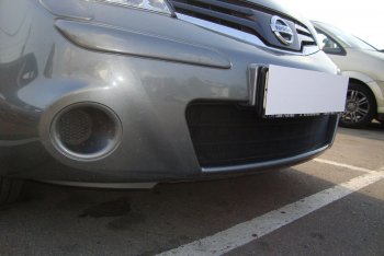 2 999 р. Защитная сетка в бампер (низ, ячейка 3х7 мм) Стрелка11 Стандарт  Nissan Note  1 (2008-2013) E11 рестайлинг (Чёрная)  с доставкой в г. Керчь. Увеличить фотографию 4