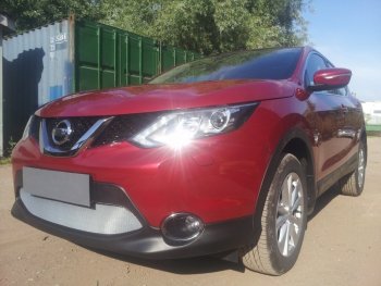 3 399 р. Защитная сетка в бампер (низ, ячейка 3х7 мм) Стрелка11 Стандарт Nissan Qashqai 2 J11 дорестайлинг (2013-2019) (Хром)  с доставкой в г. Керчь. Увеличить фотографию 2