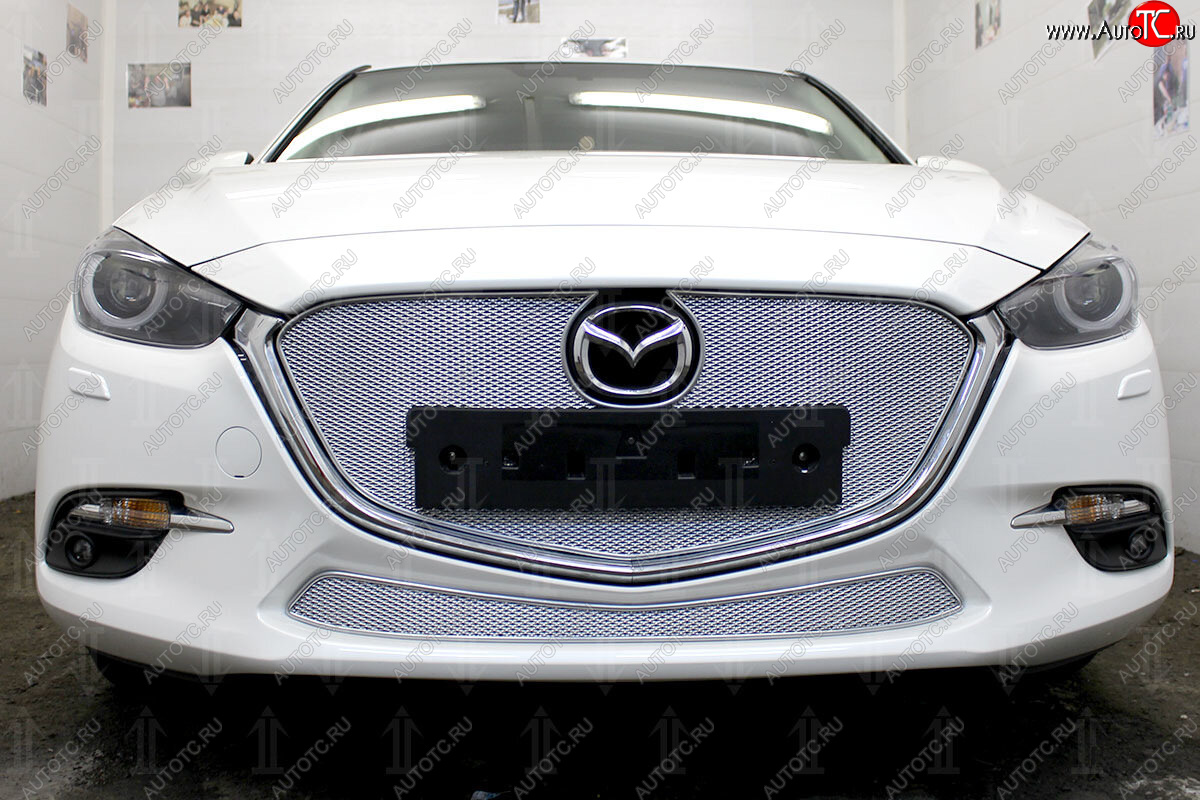 3 899 р. Защитная сетка в бампер (низ, ячейка 4х10 мм) Alfeco Премиум Mazda 3/Axela BM рестайлинг седан (2016-2019) (Хром)  с доставкой в г. Керчь
