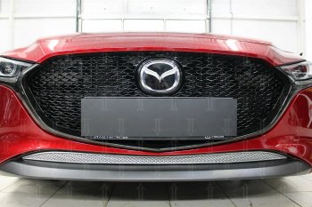 Защитная сетка в бампер (низ, ячейка 4х10 мм) Alfeco Премиум Mazda 3/Axela  BP (2019-2025) хэтчбэк (Хром)