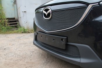 4 299 р. Защитная сетка в бампер (низ, ячейка 4х10 мм) Alfeco Премиум Mazda CX-5 KE рестайлинг (2015-2017) (Чёрная)  с доставкой в г. Керчь. Увеличить фотографию 2