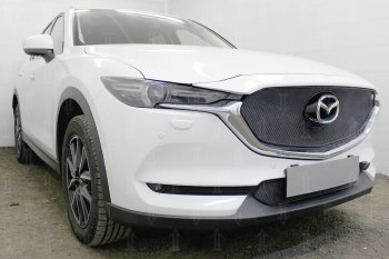 6 299 р. Защитная сетка в бампер (верх, 3D, ячейка 4х10 мм) Alfeco Премиум Mazda CX-5 KF (2016-2025) (Чёрная)  с доставкой в г. Керчь. Увеличить фотографию 2