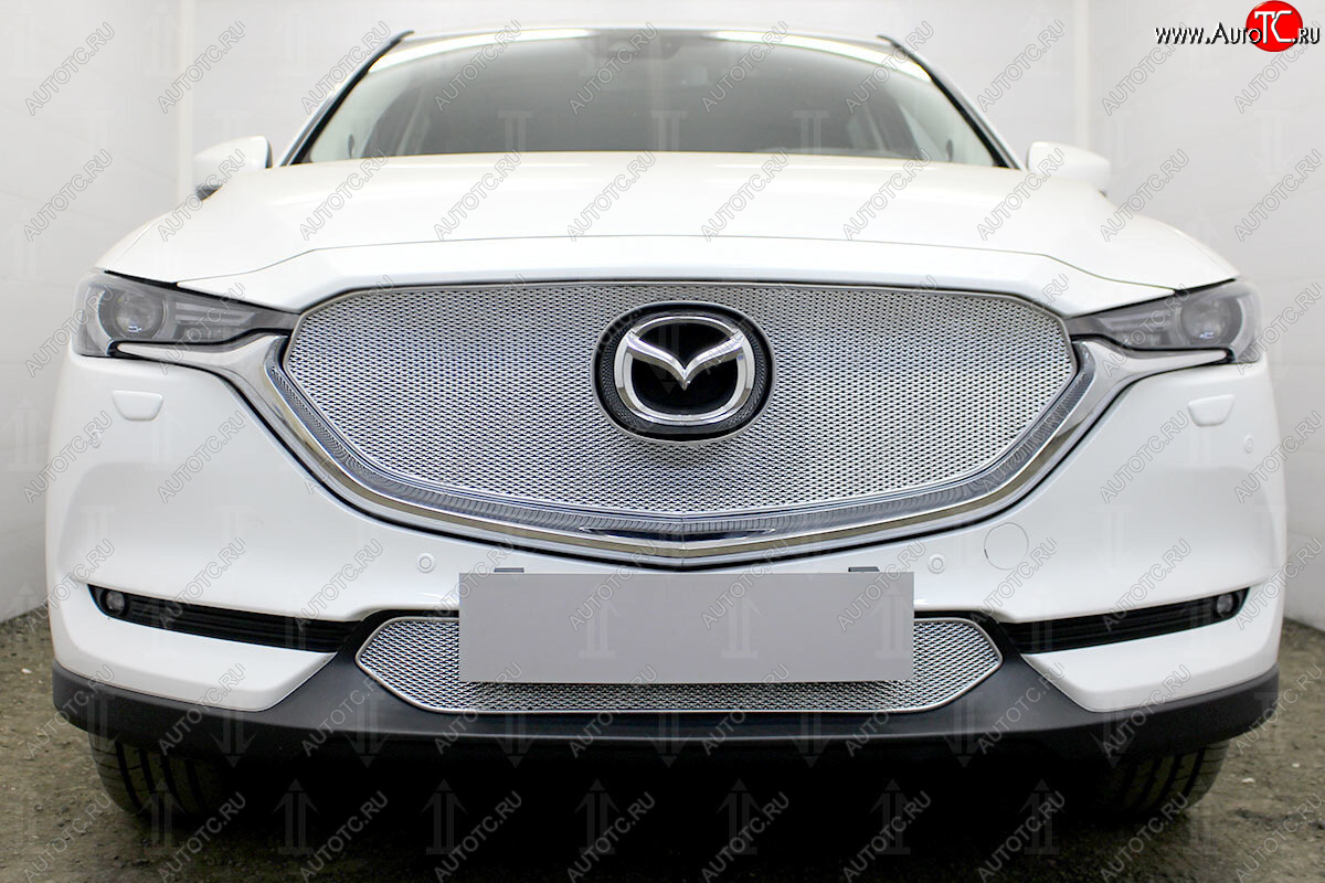 6 249 р. Защитная сетка в бампер (верх, 3D, ячейка 4х10 мм) Alfeco Премиум Mazda CX-5 KF (2016-2025) (Хром)  с доставкой в г. Керчь