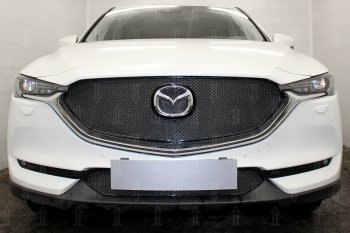 Защитная сетка в бампер (верх, ячейка 4х10 мм) Alfeco Премиум Mazda CX-5 KF (2016-2025) (Чёрная)