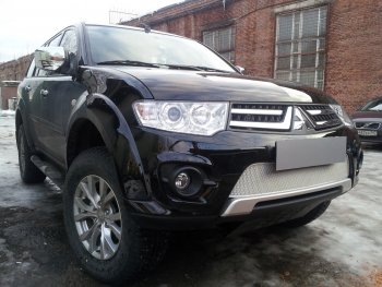 4 299 р. Защитная сетка в бампер (низ, ячейка 4х10 мм) Alfeco Премиум Mitsubishi L200 4  рестайлинг (2013-2016) (Хром)  с доставкой в г. Керчь. Увеличить фотографию 4