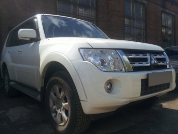 4 549 р. Защитная сетка в бампер (низ, ячейка 3х7 мм) Стрелка11 Премиум Mitsubishi Pajero 4 V80 3 дв. 1-ый рестайлинг (2011-2014) (Чёрная)  с доставкой в г. Керчь. Увеличить фотографию 3