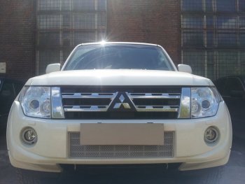 Защитная сетка в бампер (низ, ячейка 3х7 мм) Стрелка11 Премиум Mitsubishi Pajero 4 V80 3 дв. 1-ый рестайлинг (2011-2014) (Хром)
