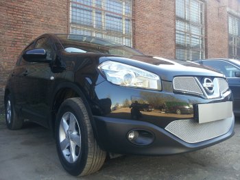 4 799 р. Защитная сетка в бампер (низ, ячейка 4х10 мм) Стрелка11 Премиум Nissan Qashqai 1 J10 рестайлинг (2010-2013) (Хром)  с доставкой в г. Керчь. Увеличить фотографию 2