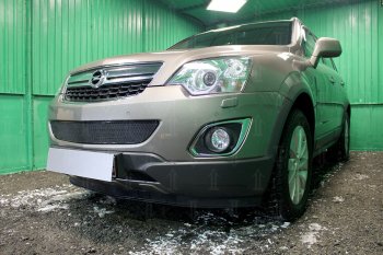 3 899 р. Защитная сетка в бампер (середина, ячейка 4х10 мм) Стрелка11 Премиум Opel Antara рестайлинг (2010-2015) (Чёрная)  с доставкой в г. Керчь. Увеличить фотографию 2