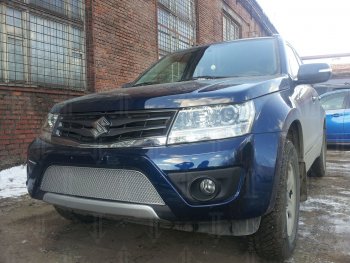 4 299 р. Защитная сетка в бампер (низ, ячейка 4х10 мм) Стрелка11 Премиум Suzuki Grand Vitara JT 3 двери 2-ой рестайлинг (2012-2016) (Хром)  с доставкой в г. Керчь. Увеличить фотографию 2