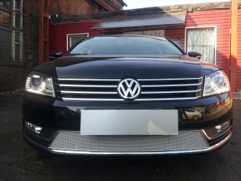 Защитная сетка в бампер (низ, ячейка 4х10 мм) Стрелка11 Премиум Volkswagen Passat B7 седан (2010-2015) (Хром)