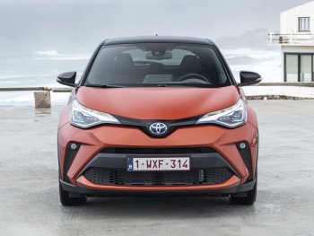 13 999 р. Капот BodyParts Toyota C-HR NGX10, ZGX10 рестайлинг (2019-2025) (Неокрашенный)  с доставкой в г. Керчь. Увеличить фотографию 2