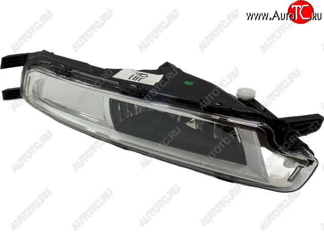 1 369 р. Правая противотуманная фара BODYPARTS Volkswagen Passat B8 седан дорестайлинг (2015-2019)  с доставкой в г. Керчь
