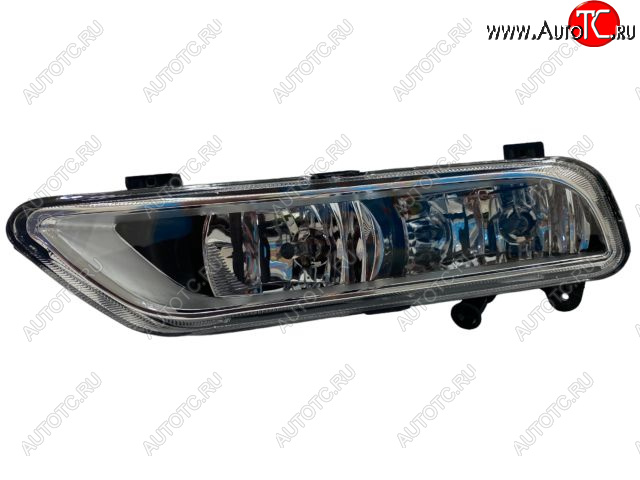 2 699 р. Левая противотуманная фара BodyParts Volkswagen Passat B7 седан (2010-2015)  с доставкой в г. Керчь