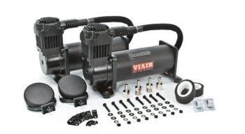 45 999 р. Комплект из 2-х компрессоров VIAIR 444C, черный матовый Viair 44442  с доставкой в г. Керчь. Увеличить фотографию 1