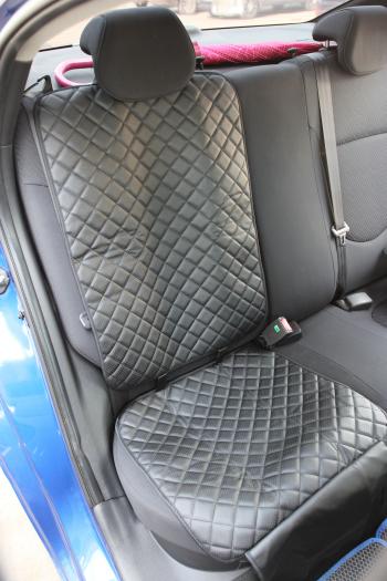 Накидка на сиденье (защитная под дет.кресло Экокожа Ромб экокожа) Автопилот  (черный)