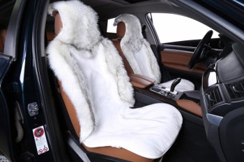 Комплект накидок на весь салон (комбинированный ворс натуральный мех) Автопилот  (пестрый/белый+белый)