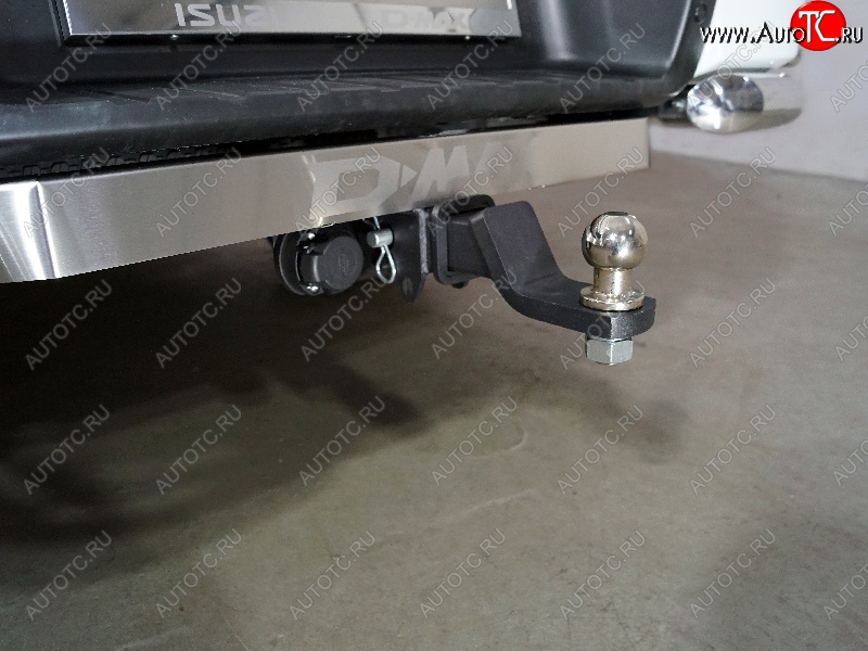 23 999 р. Фаркоп (тягово-сцепное устройство) TCC Тюнинг  Isuzu D-Max  RG (2020-2023) DoubleCab (оцинкованный, шар E нержавейка, надпись D-MAX)  с доставкой в г. Керчь