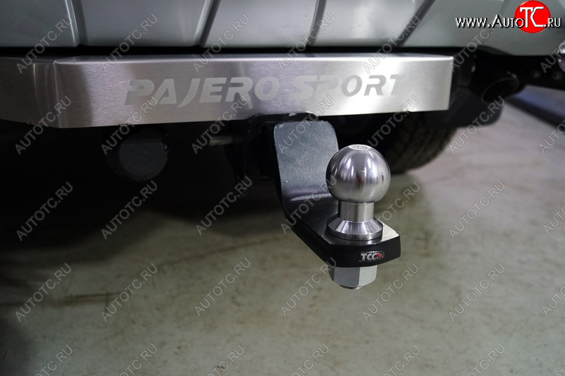 22 349 р. Фаркоп (тягово-сцепное устройство) ТСС Тюнинг  Mitsubishi Pajero Sport  QF (2019-2022) рестайлинг (надпись Pajero Sport, оцинкованный шар E , нержавейка)  с доставкой в г. Керчь