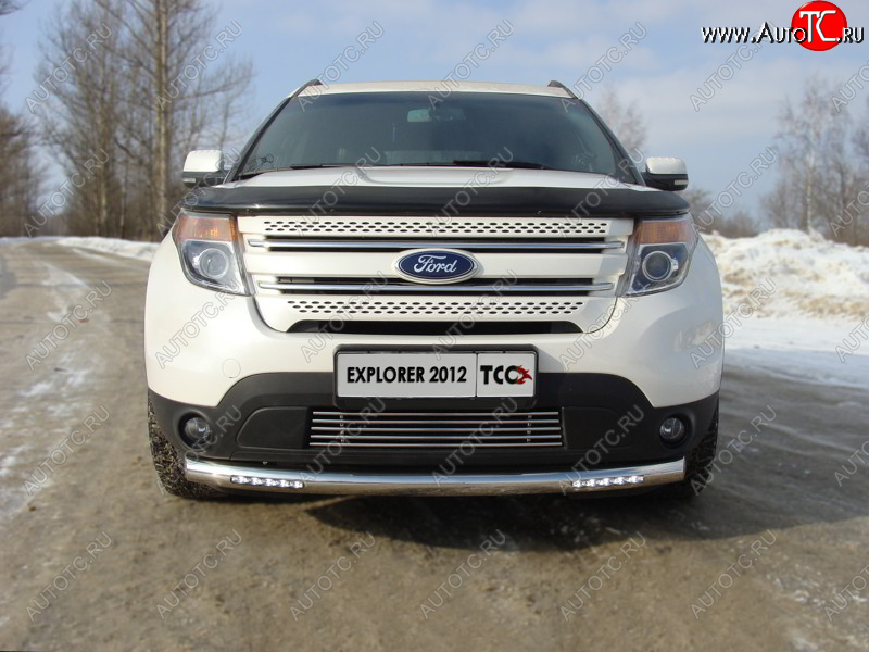 39 749 р. Защита переднего бампера с ходовыми огнями d76,1 мм ТСС Тюнинг Ford Explorer U502 дорестайлинг (2010-2016) (нержавейка)  с доставкой в г. Керчь