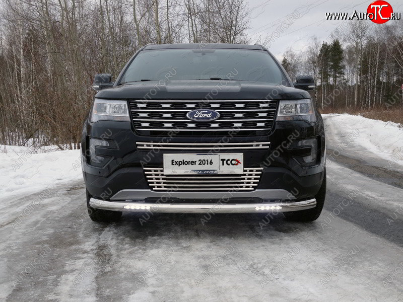 11 749 р. Нижняя декоративная вставка в бампер ТСС Тюнинг  Ford Explorer  U502 (2015-2018) 1-ый рестайлинг, 5 дв. (d 16 мм )  с доставкой в г. Керчь