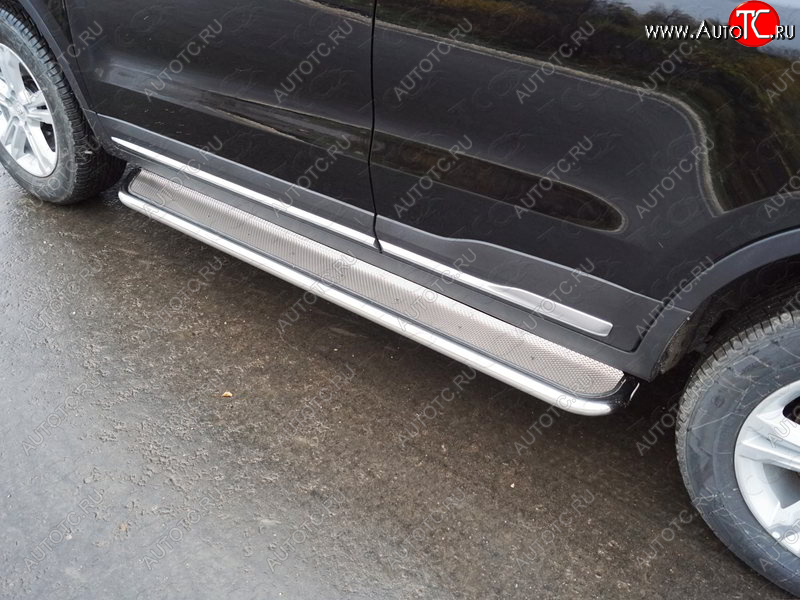 40 999 р. Пороги с площадкой (нержавейка, 42,4 мм) ТСС Тюнинг  Geely Atlas  NL3 - Atlas Pro  NL3 (лист нержавейка)  с доставкой в г. Керчь