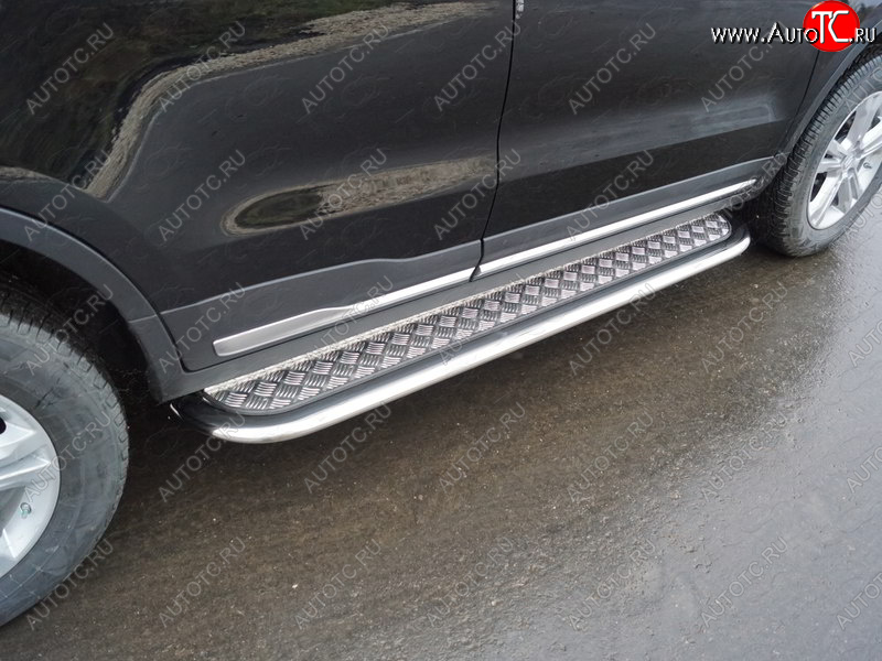 44 999 р. Пороги с площадкой (нержавейка, 75*42 мм) ТСС Тюнинг Geely Atlas Pro NL3 (2019-2025) (лист алюминий)  с доставкой в г. Керчь