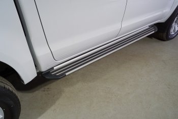 Пороги алюминиевые Slim Line ТСС Тюнинг JAC T6 (2018-2024) пикап (Silver)