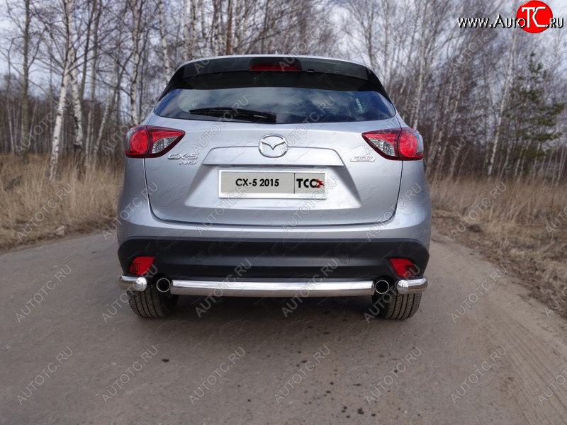 12 749 р. Защита заднего бампера (овальная короткая, d75х42 мм) TCC  Mazda CX-5  KE (2015-2017) рестайлинг  с доставкой в г. Керчь