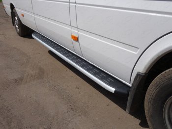 Порог алюминиевый с пластиковой накладкой ТСС Тюнинг Mercedes-Benz Sprinter  W906 (2014-2018) рестайлинг (серые)