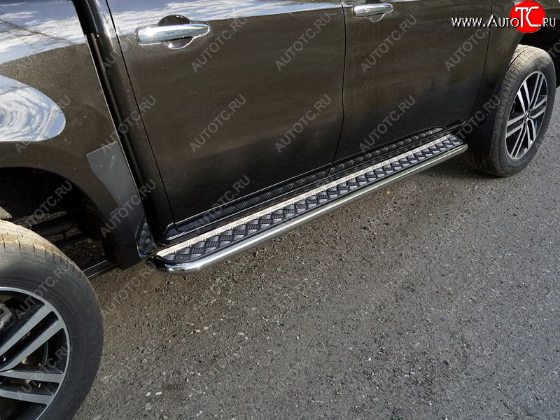 27 849 р. Пороги с площадкой 42,4 мм ТСС Тюнинг  Mercedes-Benz X class  W470 (2017-2020) (серые)  с доставкой в г. Керчь