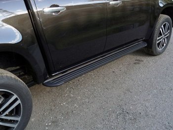 Пороги алюминиевые Slim Line ТСС Тюнинг Mercedes-Benz X class  W470 (2017-2020) (Black)