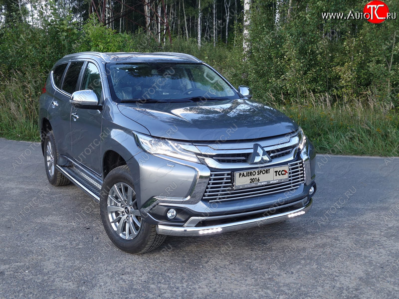 40 999 р. Защита передняя нижняя овальная с ДХО 75х42 мм ТСС Тюнинг  Mitsubishi Pajero Sport  QE (2015-2021) дорестайлинг (нержавейка)  с доставкой в г. Керчь