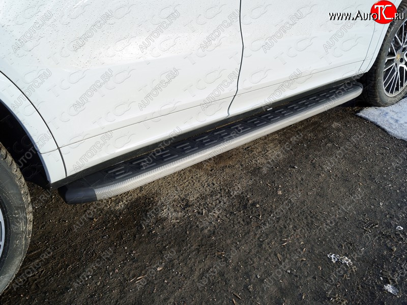 21 999 р. Пороги алюминиевые с пластиковой накладкой ТСС Тюнинг  Porsche Cayenne  PO536 (2018-2025) (карбон серые)  с доставкой в г. Керчь