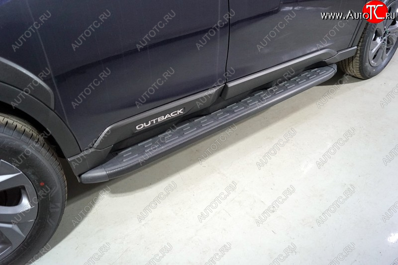 21 999 р. Пороги алюминиевые с пластиковой накладкой ТСС Тюнинг  Subaru Outback  BT (2019-2025) универсал (карбон черные)  с доставкой в г. Керчь