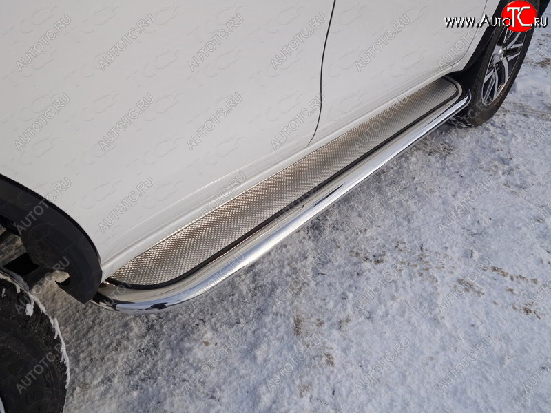 53 999 р. Пороги с площадкой 75х42 мм ТСС Тюнинг  Toyota Fortuner  AN160 (2015-2020) дорестайлинг (нержавейка)  с доставкой в г. Керчь