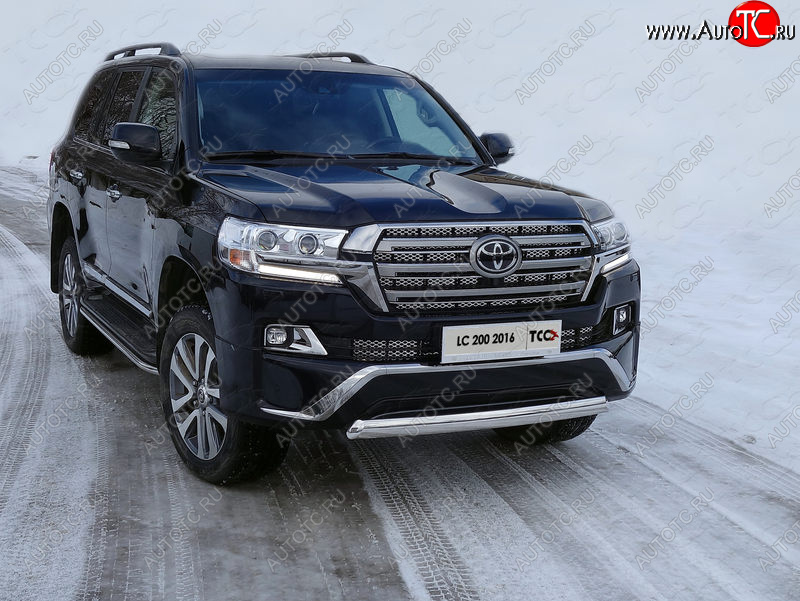 23 899 р. Защита передняя нижняя овальная короткая 75х42 мм ТСС Тюнинг  Toyota Land Cruiser  200 (2015-2021) 2-ой рестайлинг (нержавейка)  с доставкой в г. Керчь