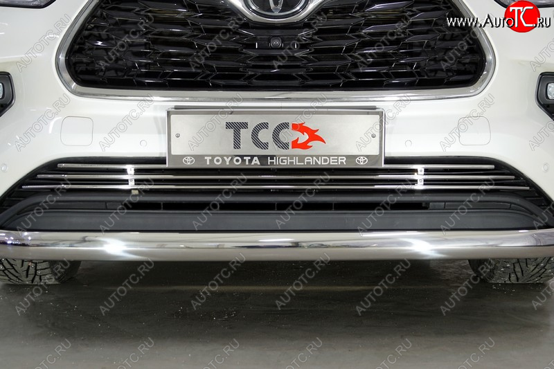 11 999 р. Нижняя декоративная вставка в бампер ТСС Тюнинг  Toyota Highlander  XU70 (2020-2025) (d 12 мм)  с доставкой в г. Керчь