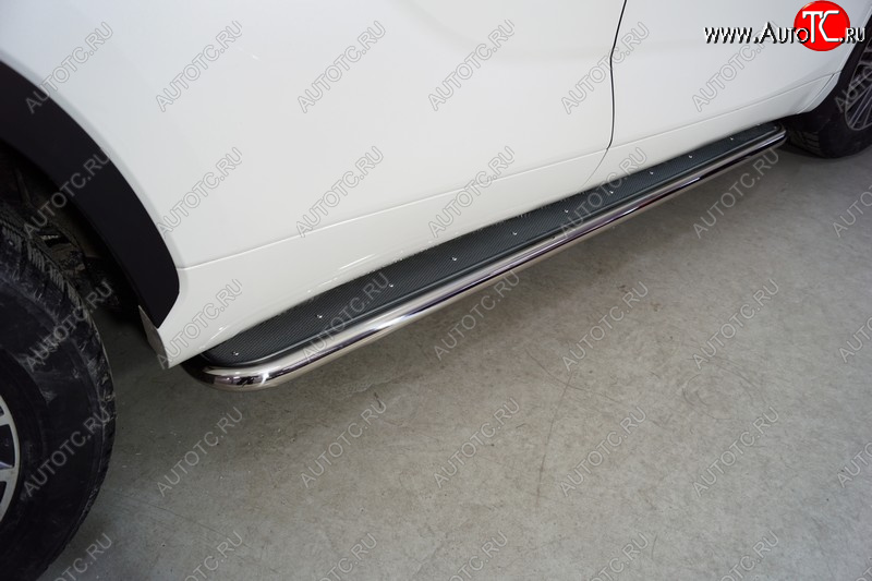 40 999 р. Пороги с площадкой 42,4 мм ТСС Тюнинг  Toyota Highlander  XU70 (2020-2025) (нержавейка)  с доставкой в г. Керчь