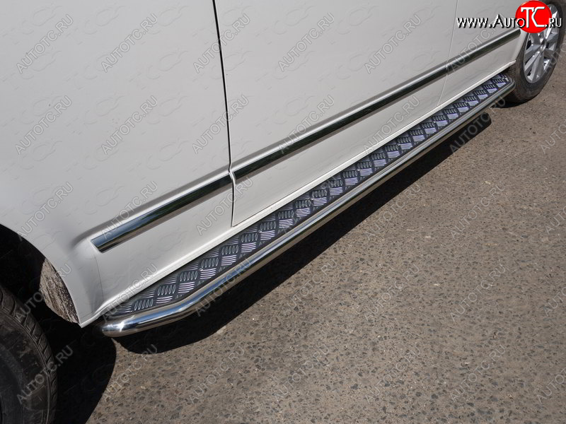 45 999 р. Пороги с площадкой 42,4 мм ТСС Тюнинг  Volkswagen Caravelle  T6 (2015-2019) дорестайлинг (серые)  с доставкой в г. Керчь