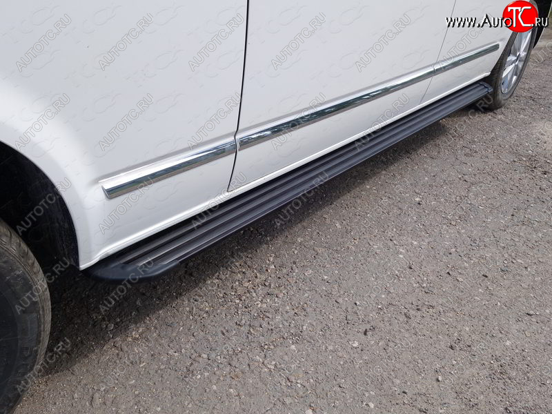 30 999 р. Пороги алюминиевые Slim Line ТСС Тюнинг  Volkswagen Caravelle  T6 (2015-2019) дорестайлинг (Black)  с доставкой в г. Керчь