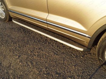 Пороги алюминиевые с пластиковой накладкой ТСС Тюнинг Volkswagen Touareg  CR (2018-2025) (серые)