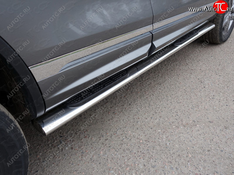 43 949 р. Пороги овальные с накладкой 120*60 мм R-Line ТСС Тюнинг Volkswagen Touareg NF рестайлинг (2014-2018) (серые)  с доставкой в г. Керчь