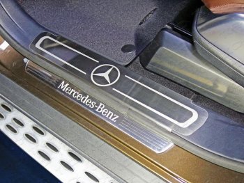 Накладки на пластиковые пороги, ТСС Тюнинг Mercedes-Benz CLS class  W218 (2011-2017) (лист шлифованный логотип Mercedes)