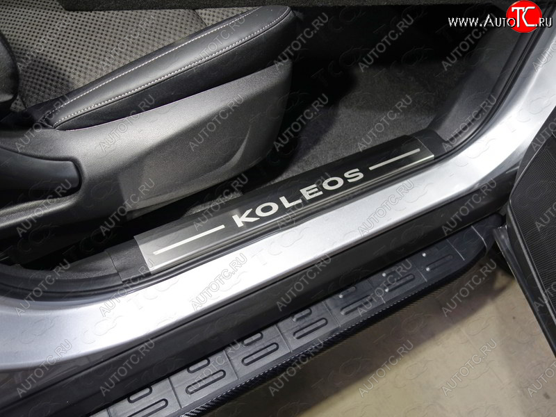 4 849 р. Накладки на пластиковые пороги, ТСС Тюнинг  Renault Koleos  2 (2016-2025) (лист шлифованный надпись Koleos)  с доставкой в г. Керчь