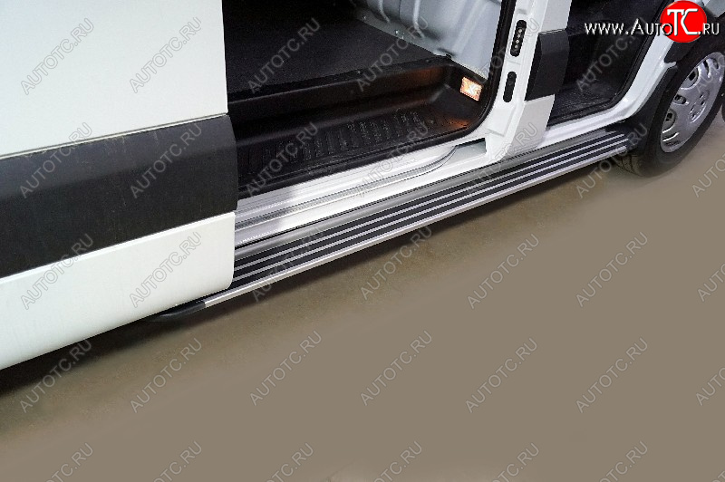 16 549 р. Порог правый алюминиевый Slim line, ТСС Тюнинг  Sollers Atlant (2022-2025) автобус (Silver)  с доставкой в г. Керчь