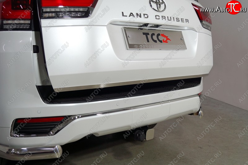 3 689 р. Накладка на заднюю дверь, ТСС Тюнинг  Toyota Land Cruiser  J300 (2021-2025) дорестайлинг (Лист шлифованный)  с доставкой в г. Керчь